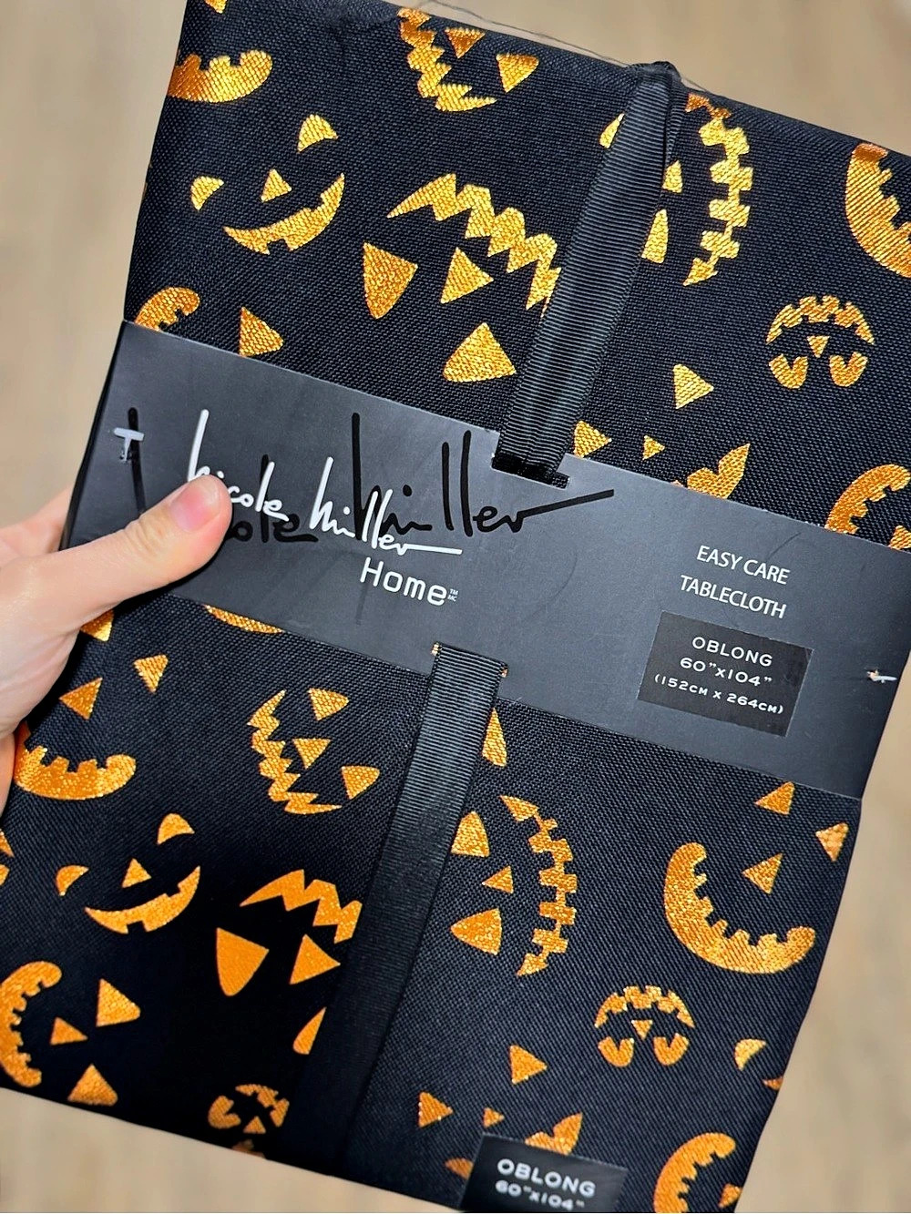 Nicole Miller Home Halloween Tablecloth Black & Orange NWT